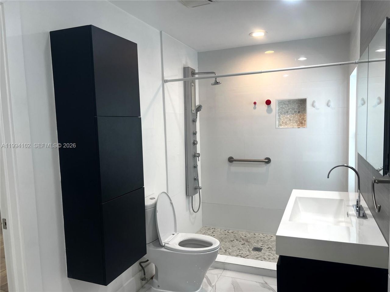 3551 E Glencoe St, Miami, FL 33133 Photo