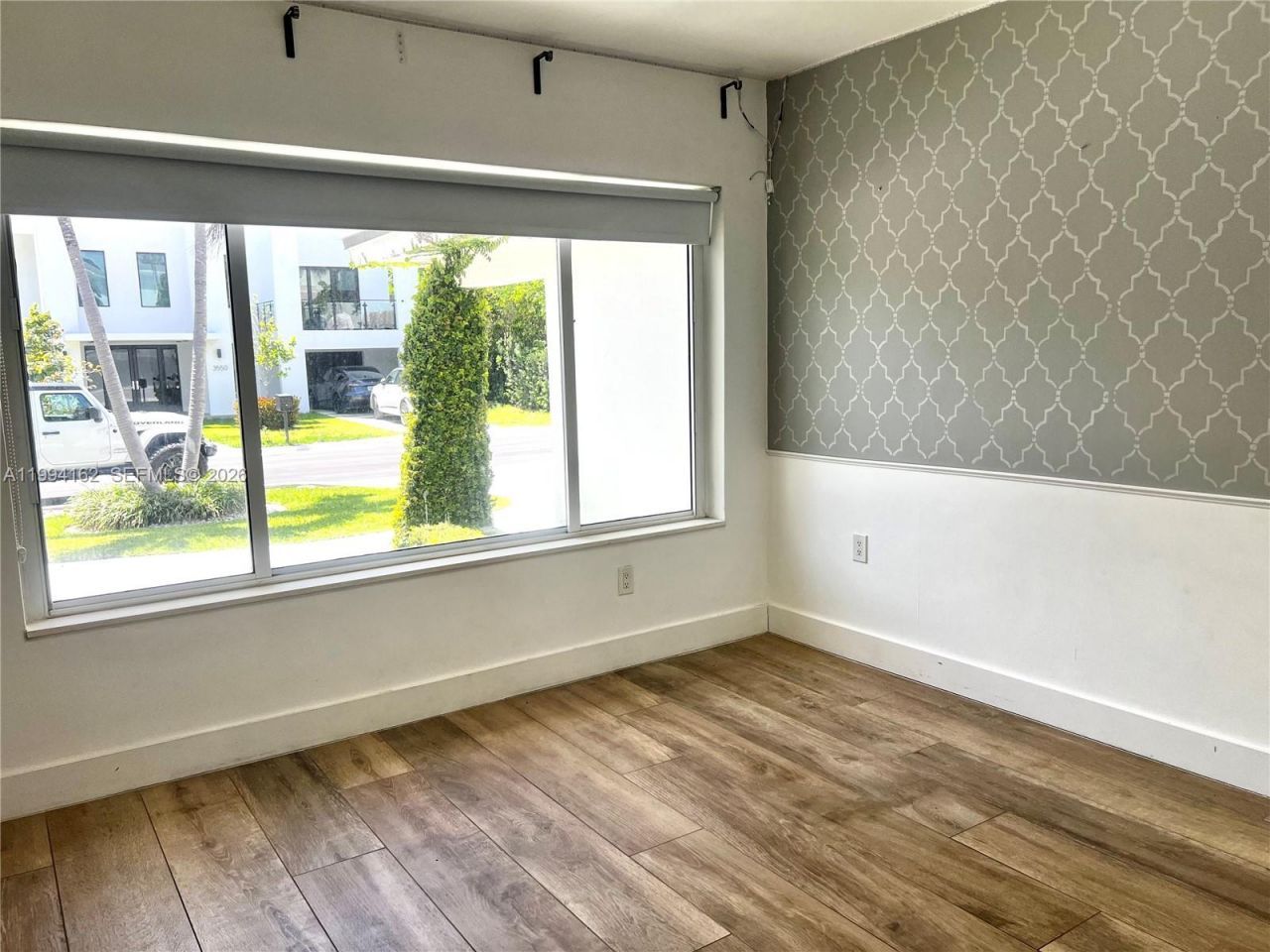 3551 E Glencoe St, Miami, FL 33133 Photo