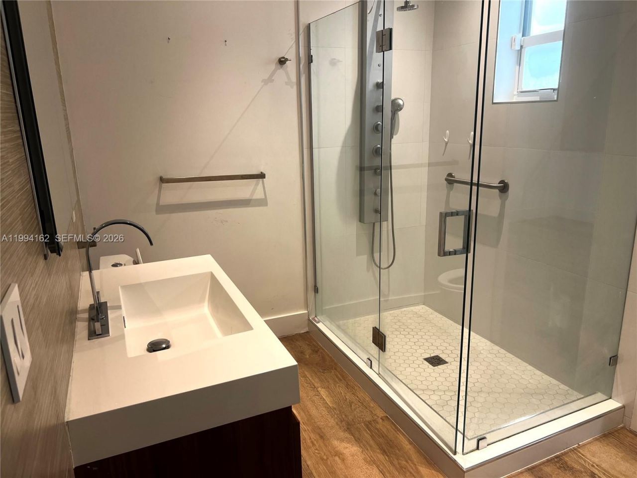 3551 E Glencoe St, Miami, FL 33133 Photo