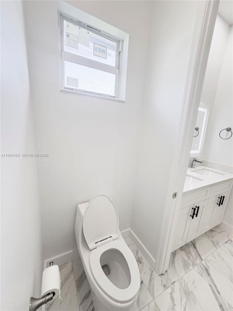 312 SE Via Sangro, Port Saint Lucie, FL 34952 Photo