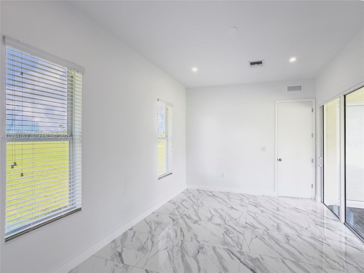 312 SE Via Sangro, Port Saint Lucie, FL 34952 Photo