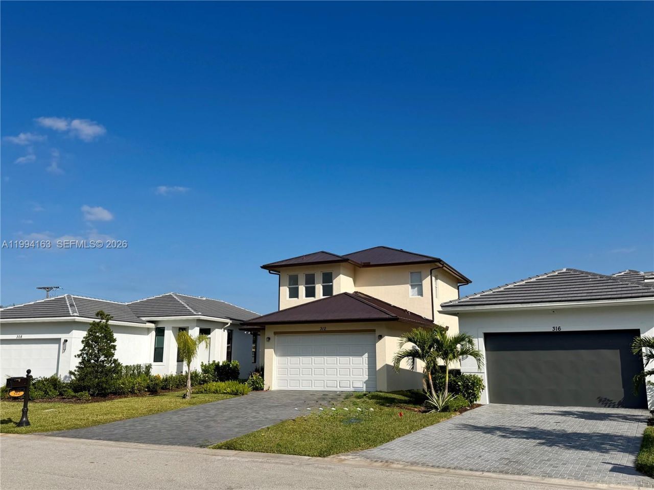 312 SE Via Sangro, Port Saint Lucie, FL 34952 Photo