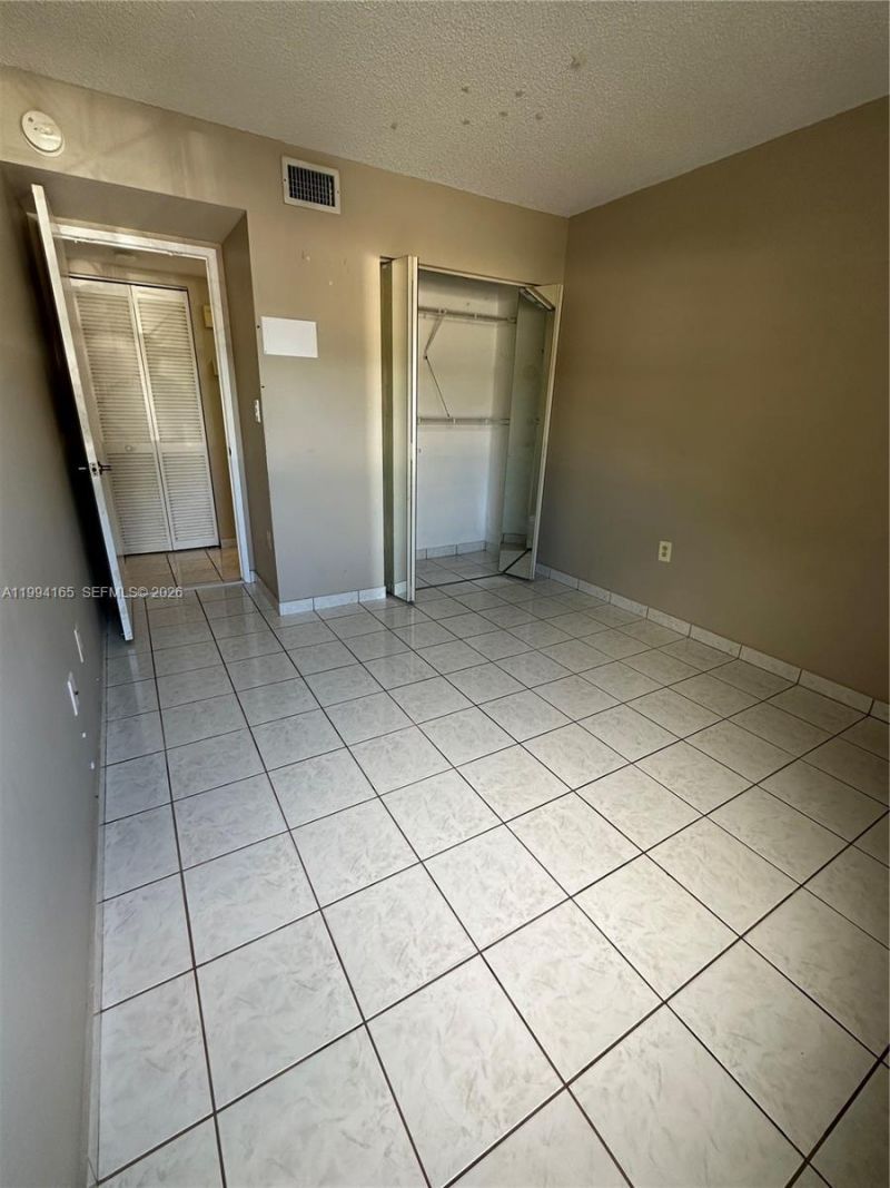 10245 NW 9th St Cir , Unit 111-9, Miami, FL 33172 Photo