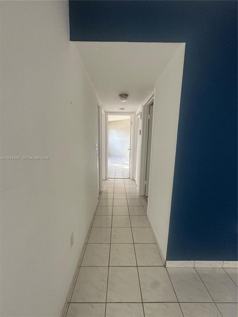 10245 NW 9th St Cir , Unit 111-9, Miami, FL 33172 Photo