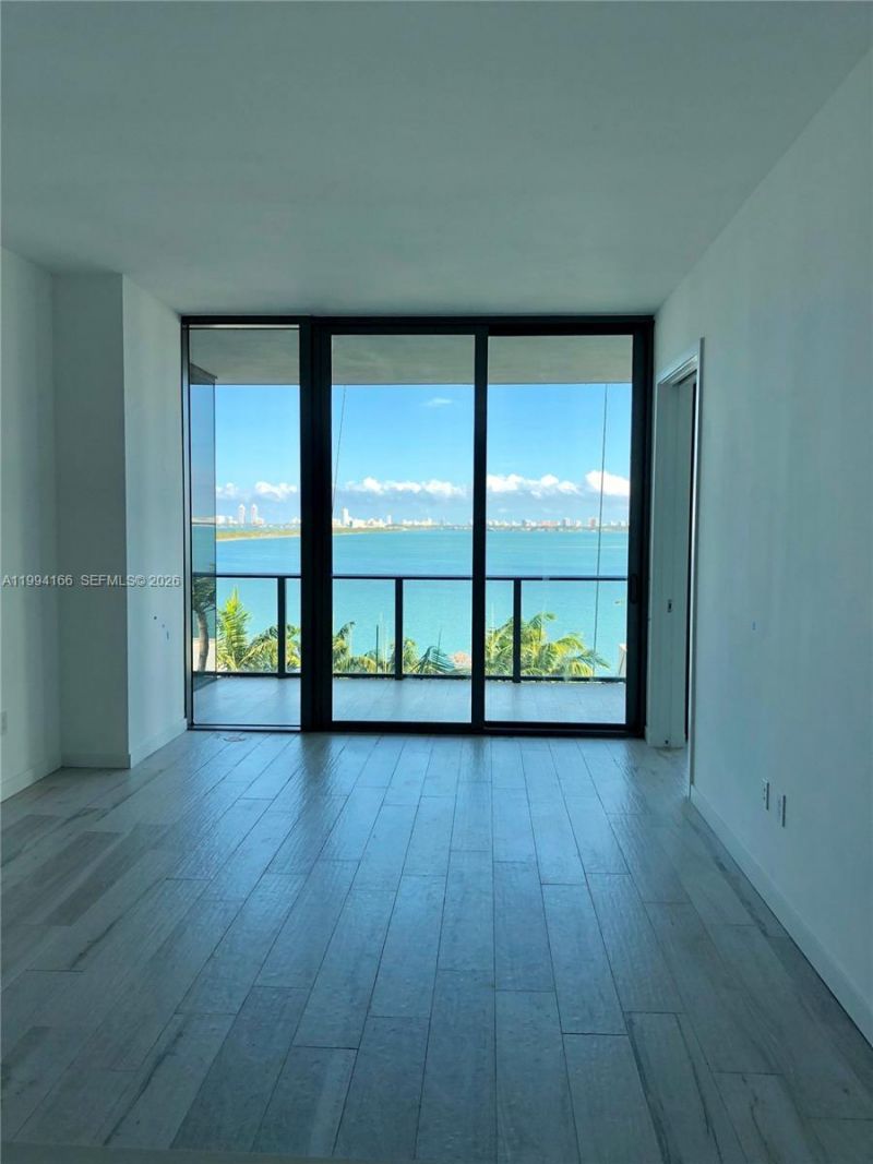 480 NE 31st St , Unit 802, Miami, FL 33137 Photo