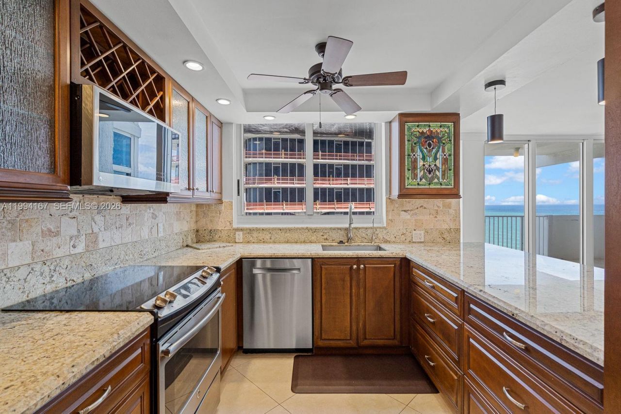 1360 S Ocean Blvd , Unit 1605, Pompano Beach, FL 33062 Photo