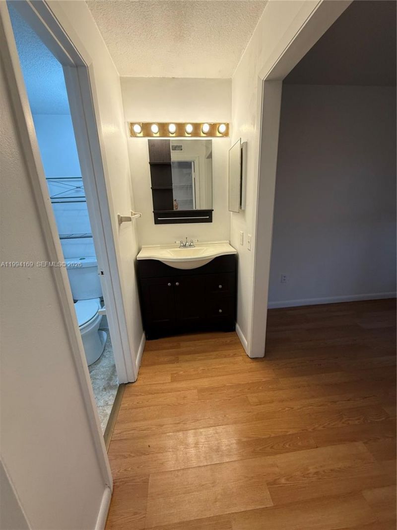 4221 W Mcnab Rd, Unit 27, Pompano Beach, FL 33069 Photo