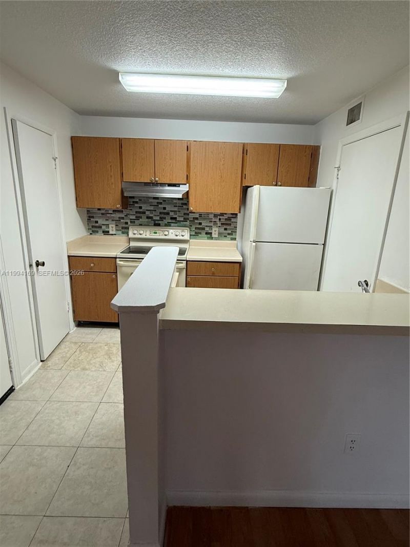 4221 W Mcnab Rd, Unit 27, Pompano Beach, FL 33069 Photo