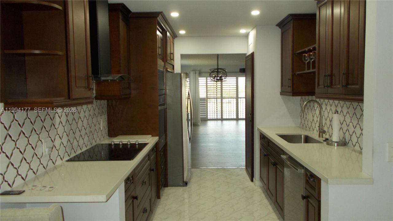 13705 SW 12th St , Unit 401B, Pembroke Pines, FL 33027 Photo