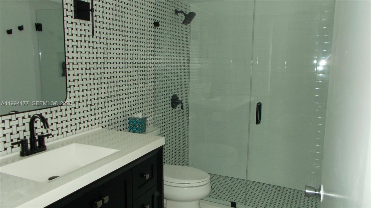 13705 SW 12th St , Unit 401B, Pembroke Pines, FL 33027 Photo