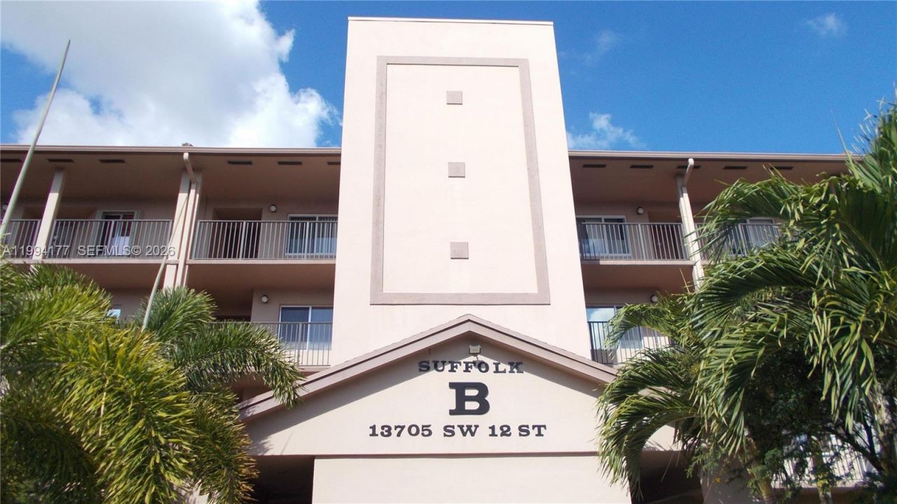 13705 SW 12th St , Unit 401B, Pembroke Pines, FL 33027 Photo