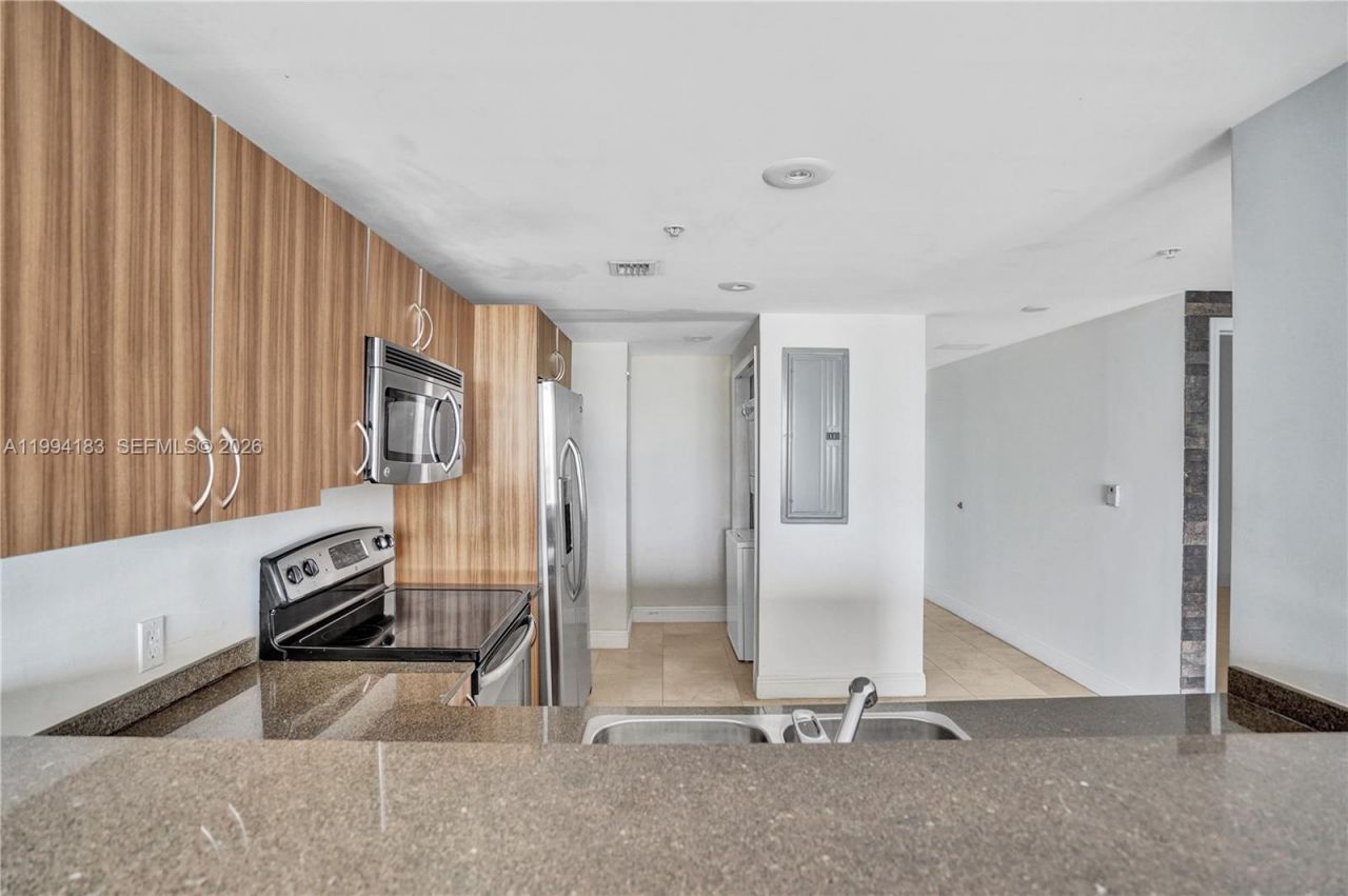 6305 Indian Creek Dr, Unit 3B, Miami Beach, FL 33141 Photo