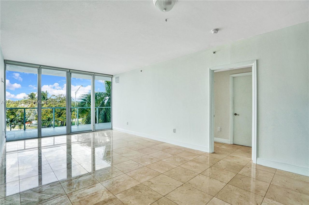 6305 Indian Creek Dr, Unit 3B, Miami Beach, FL 33141 Photo