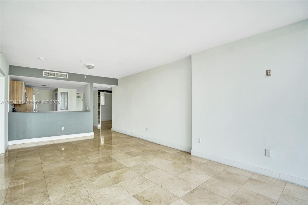 6305 Indian Creek Dr, Unit 3B, Miami Beach, FL 33141 Photo