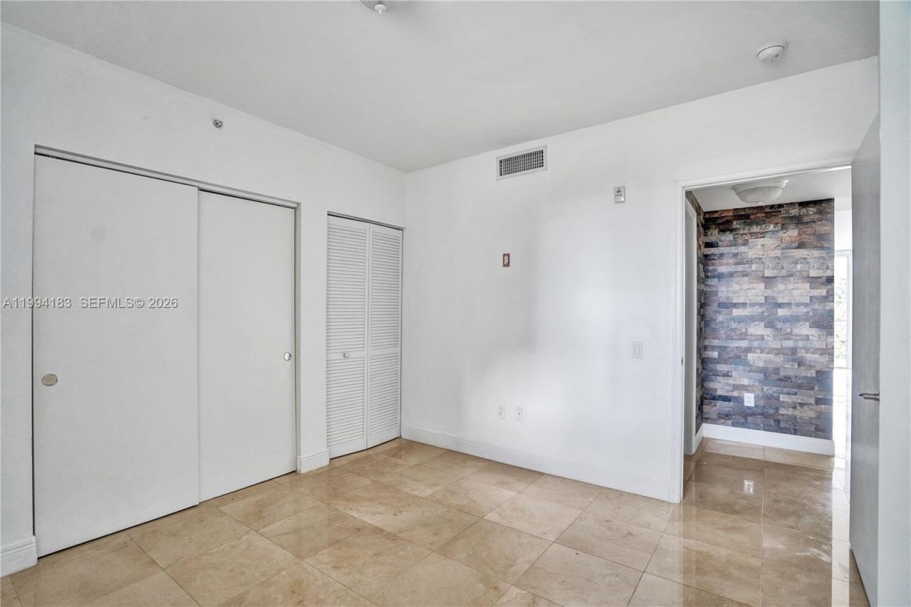 6305 Indian Creek Dr, Unit 3B, Miami Beach, FL 33141 Photo