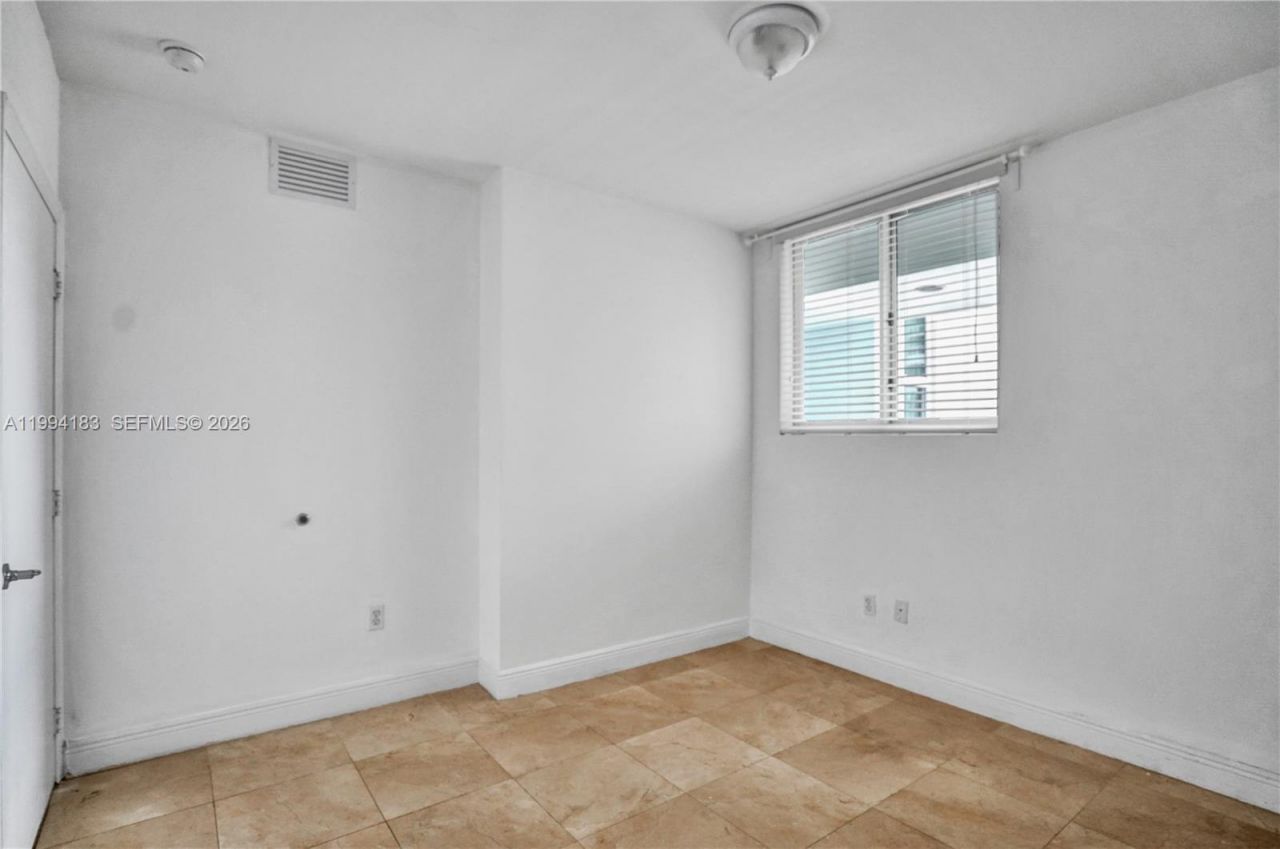 6305 Indian Creek Dr, Unit 3B, Miami Beach, FL 33141 Photo