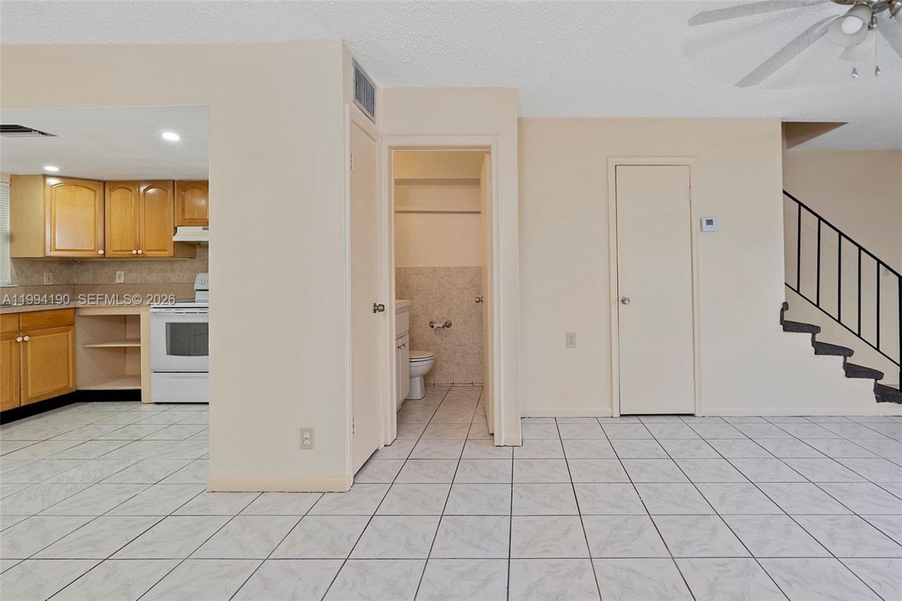 5415 NW 27th St, Unit A1, Lauderhill, FL 33313 Photo