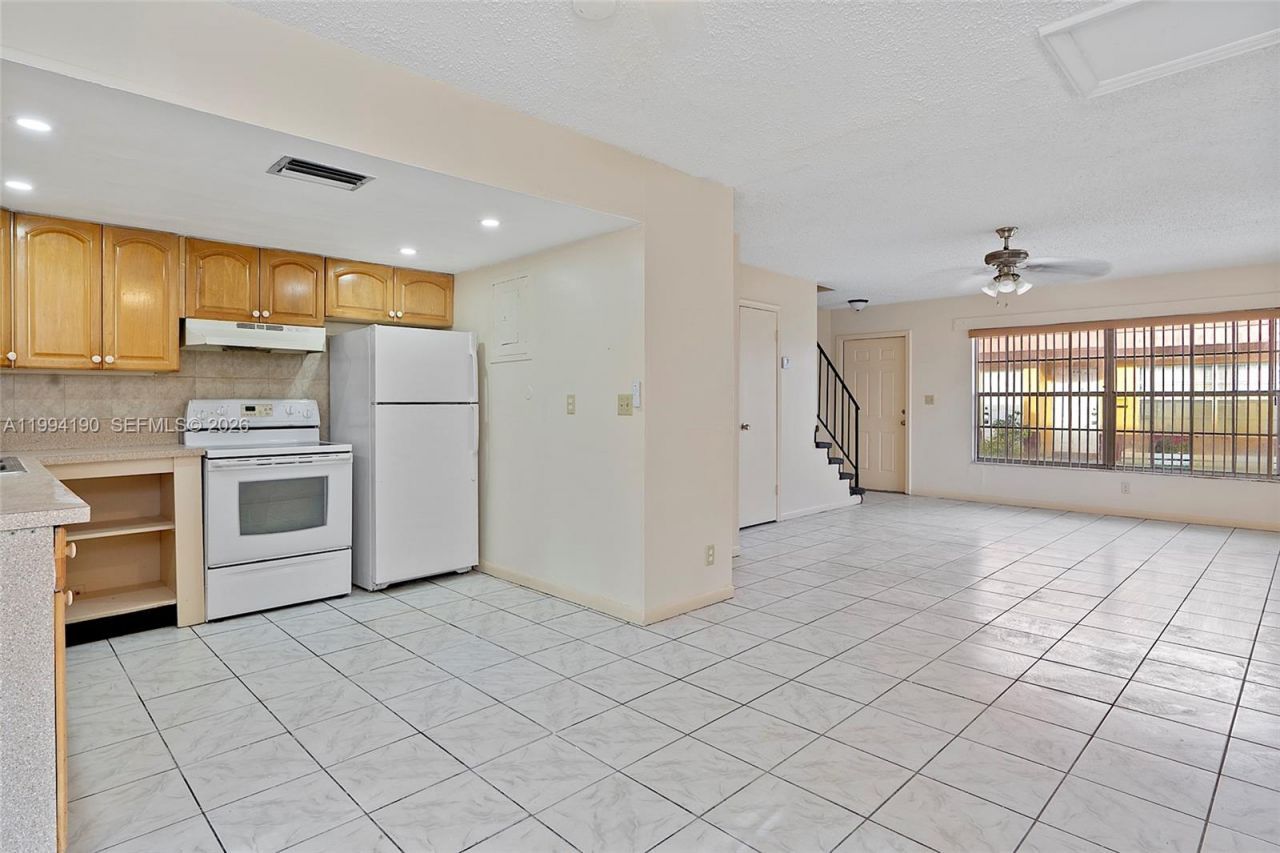 5415 NW 27th St, Unit A1, Lauderhill, FL 33313 Photo