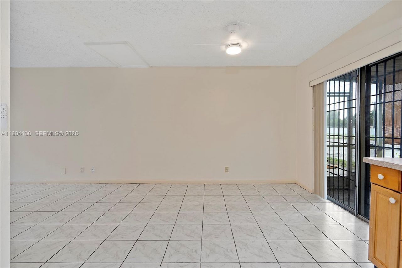 5415 NW 27th St, Unit A1, Lauderhill, FL 33313 Photo