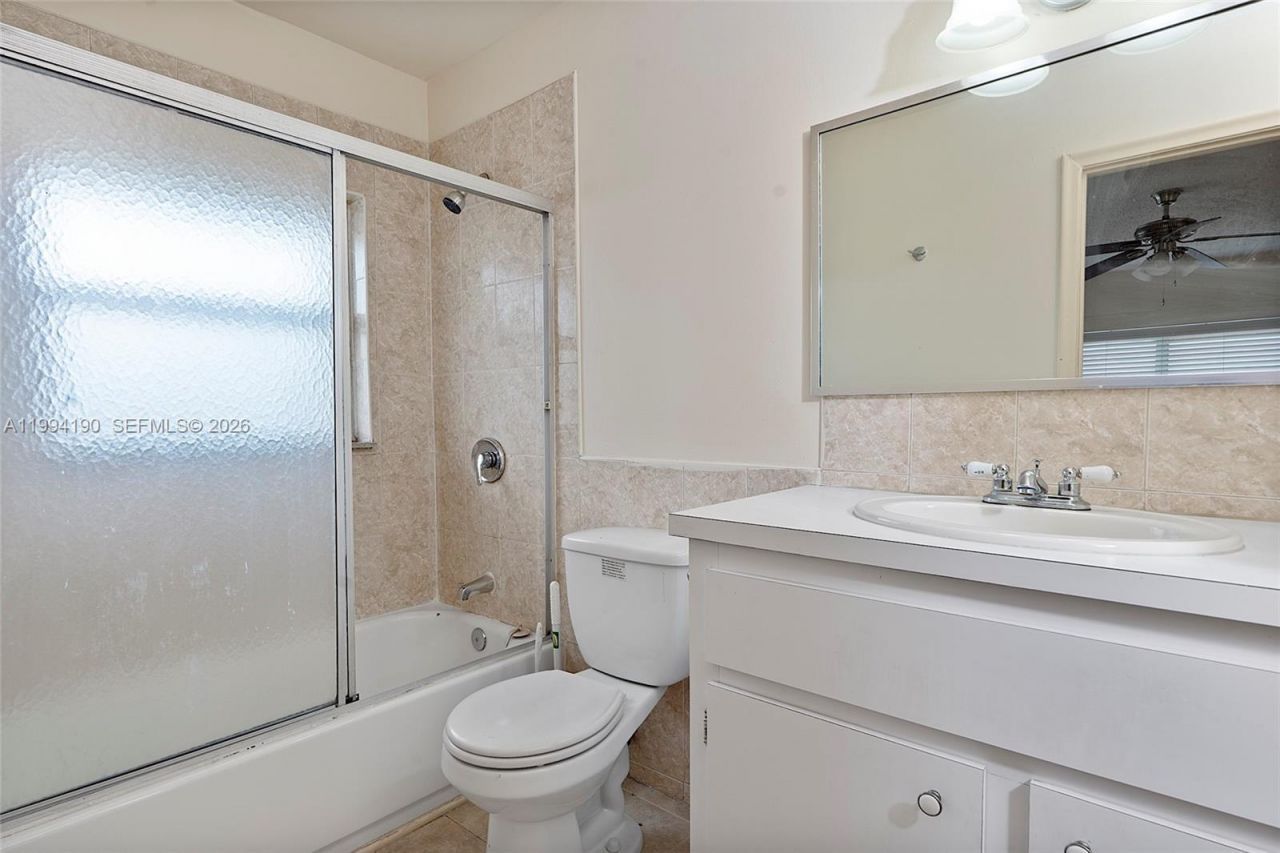 5415 NW 27th St, Unit A1, Lauderhill, FL 33313 Photo