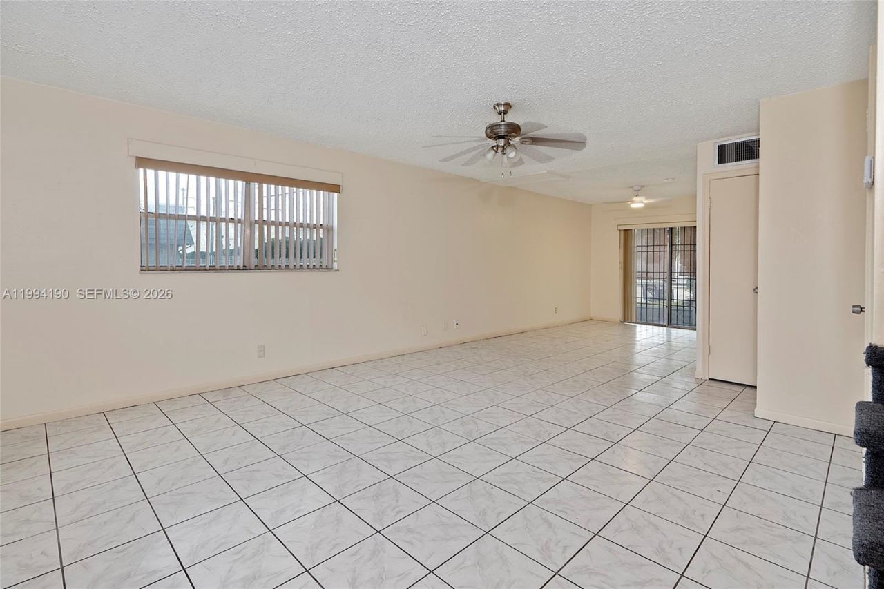5415 NW 27th St, Unit A1, Lauderhill, FL 33313 Photo