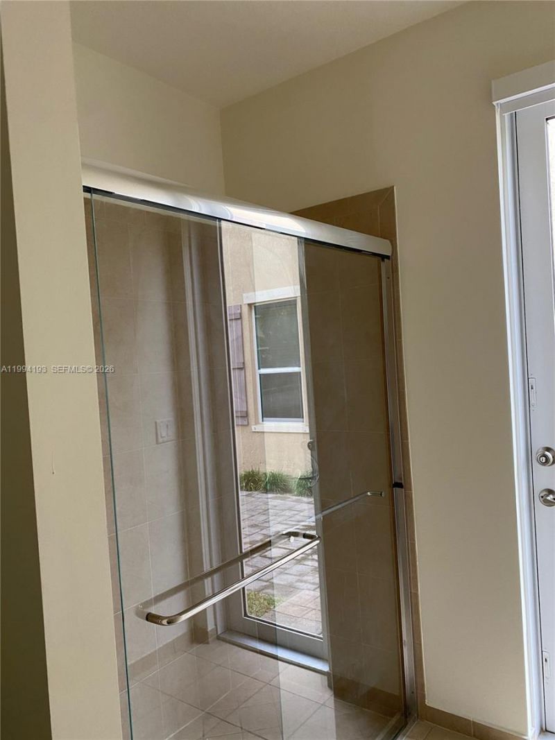 17001 SW 90th Ter , Unit 1, Miami, FL 33196 Photo