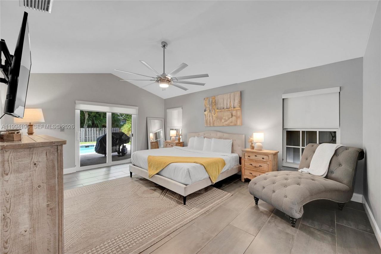 9841 SW 1st St , Unit 9841, Plantation, FL 33324 Photo