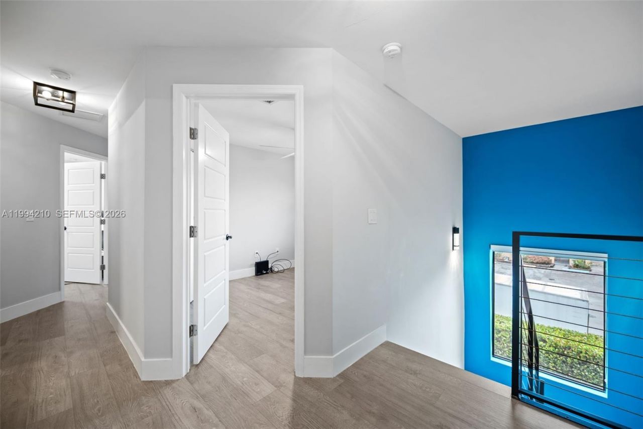 3242 SW 44th St, Dania Beach, FL 33312 Photo