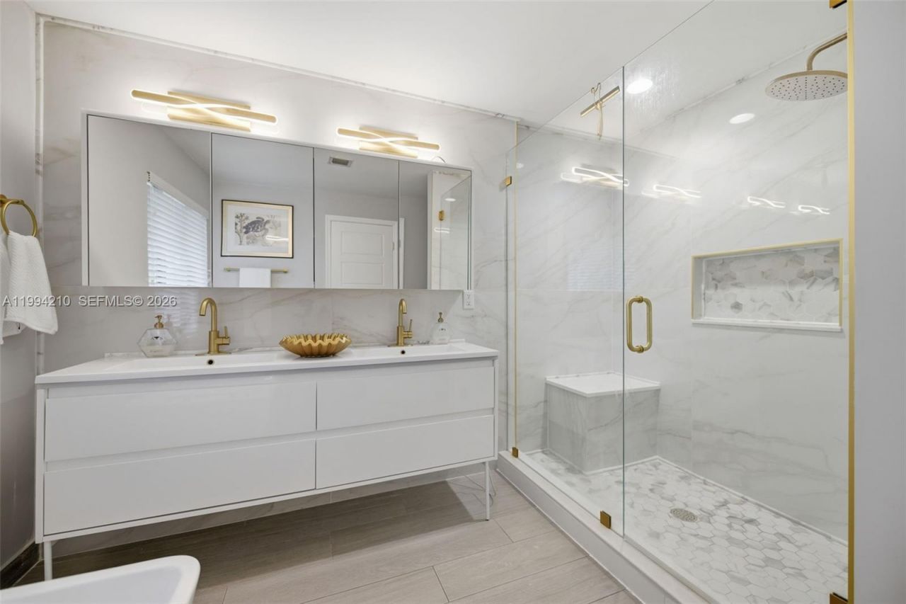 3242 SW 44th St, Dania Beach, FL 33312 Photo