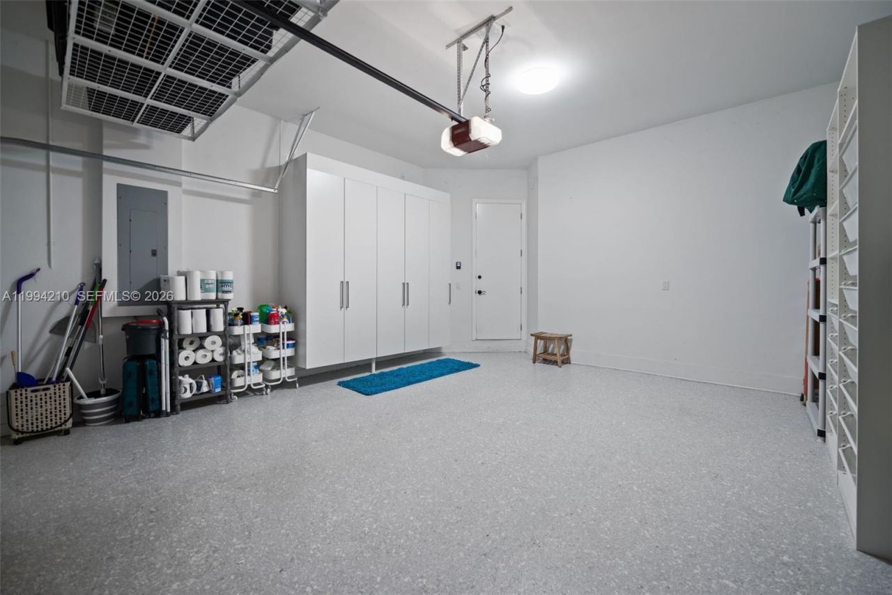 3242 SW 44th St , Dania Beach, FL 33312 Photo