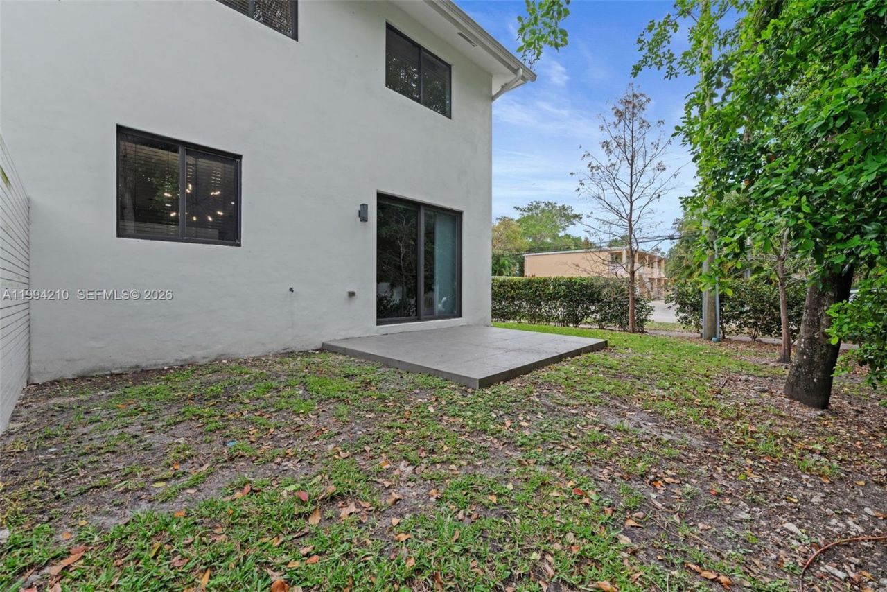 3242 SW 44th St, Dania Beach, FL 33312 Photo