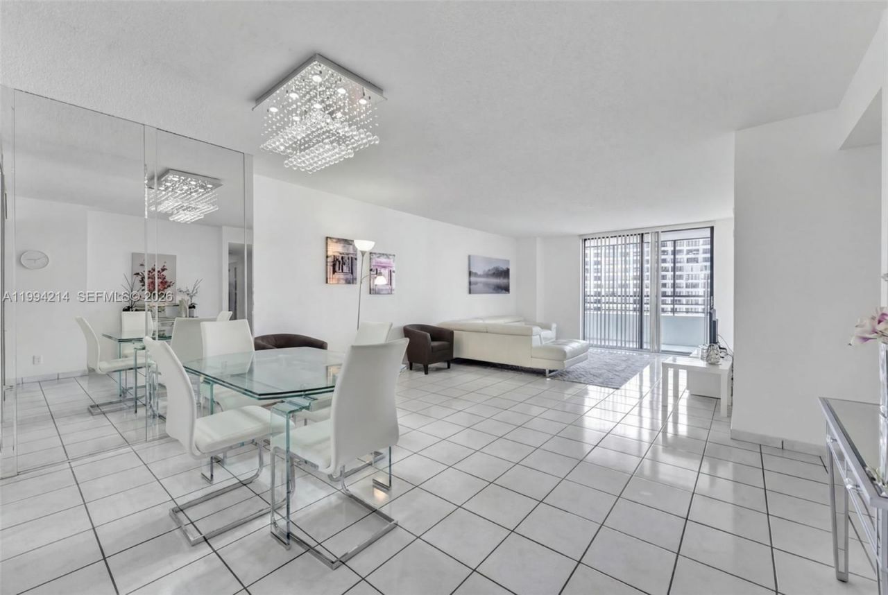 2500 Parkview Dr , Unit 1418, Hallandale Beach, FL 33009 Photo
