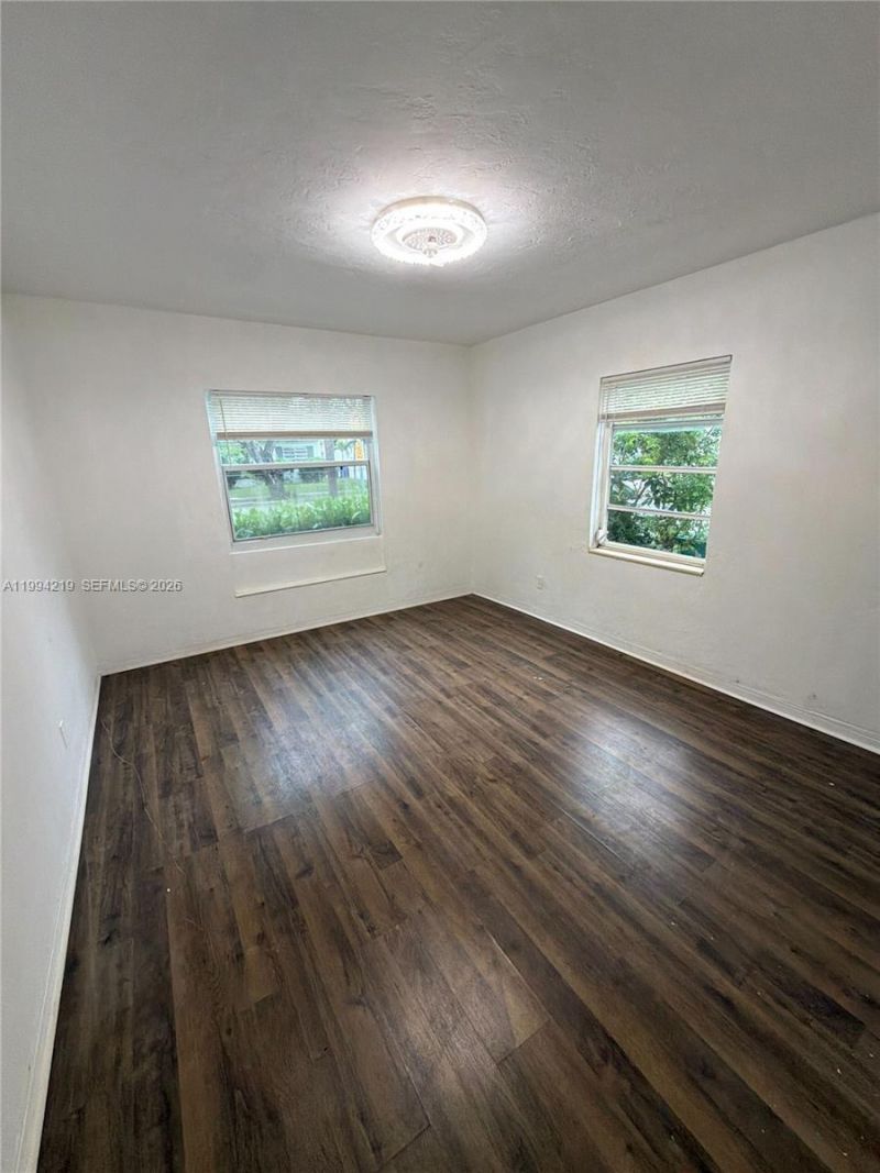 1026 NW 50th St, Unit 1, Miami, FL 33127 Photo