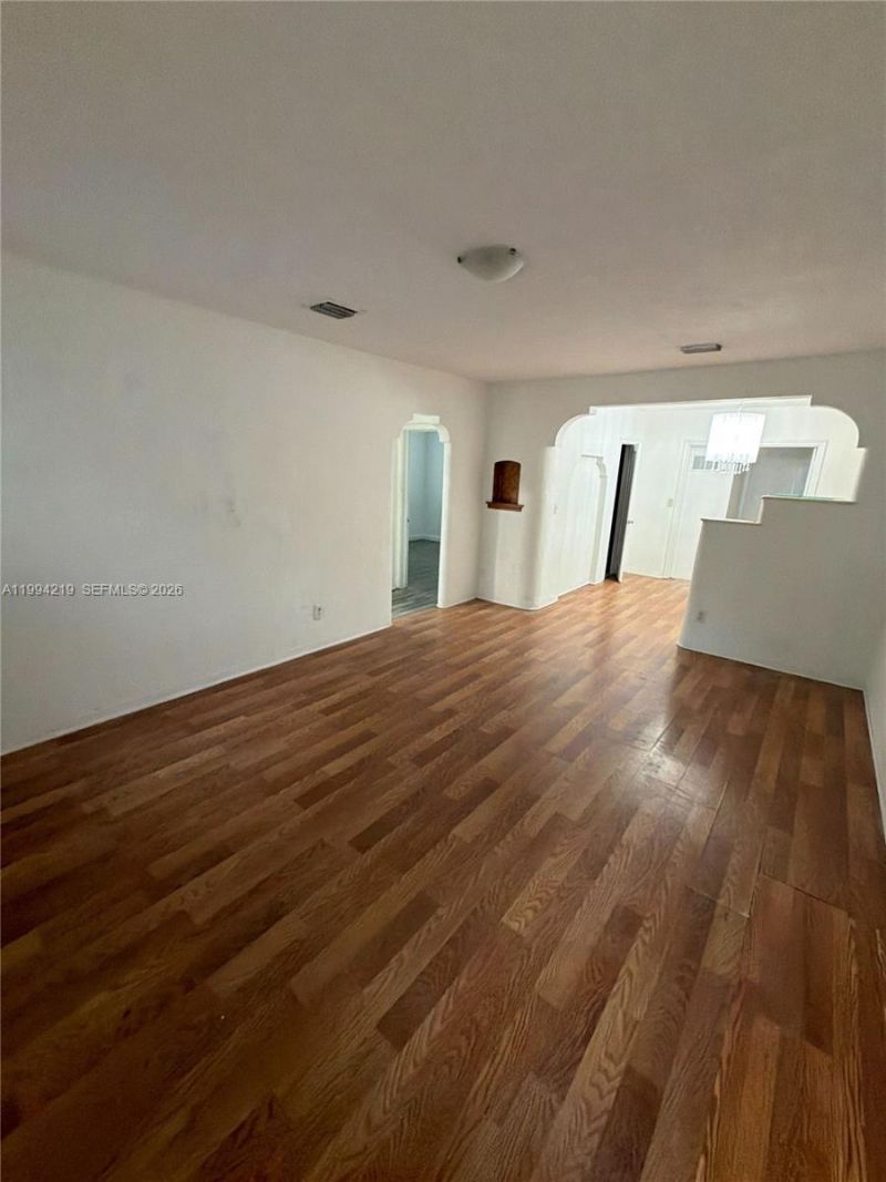 1026 NW 50th St, Unit 1, Miami, FL 33127 Photo