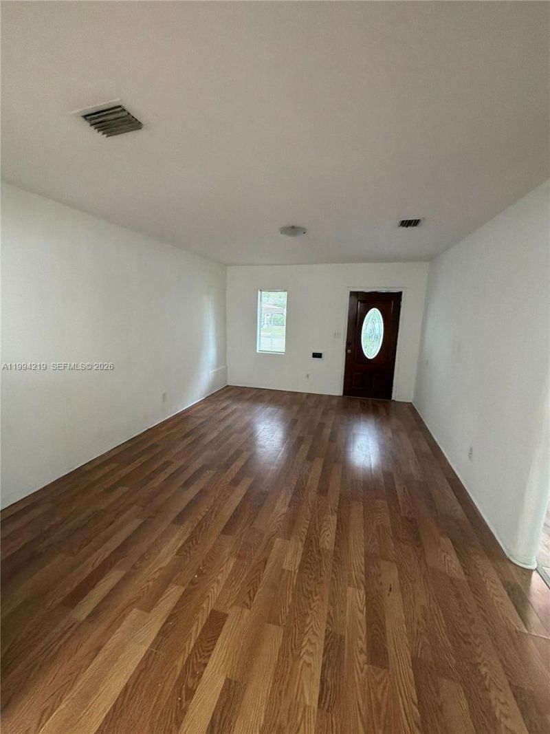 1026 NW 50th St, Unit 1, Miami, FL 33127 Photo