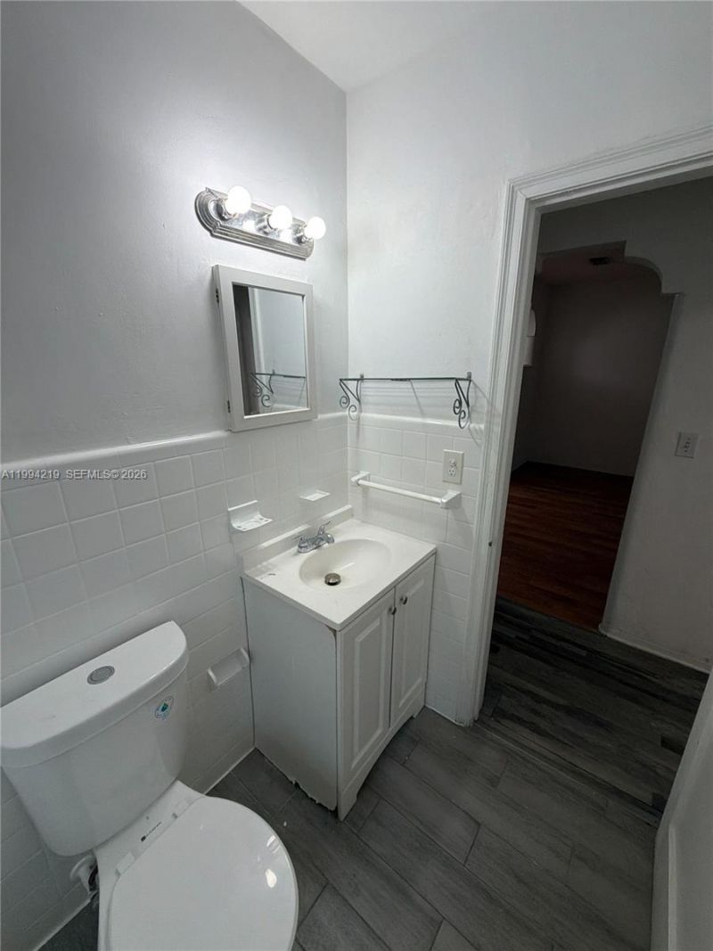 1026 NW 50th St, Unit 1, Miami, FL 33127 Photo