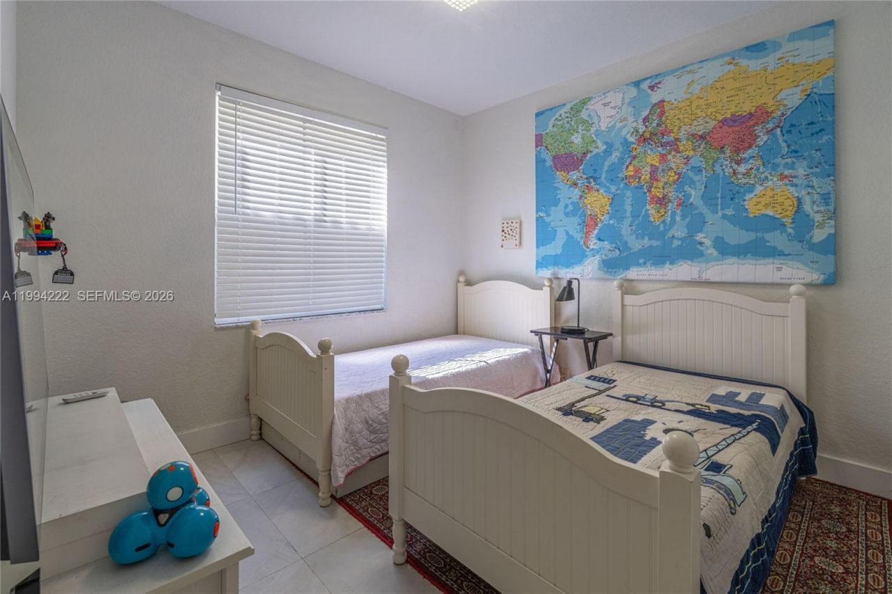 910 Sunflower Cir, Weston, FL 33327 Photo