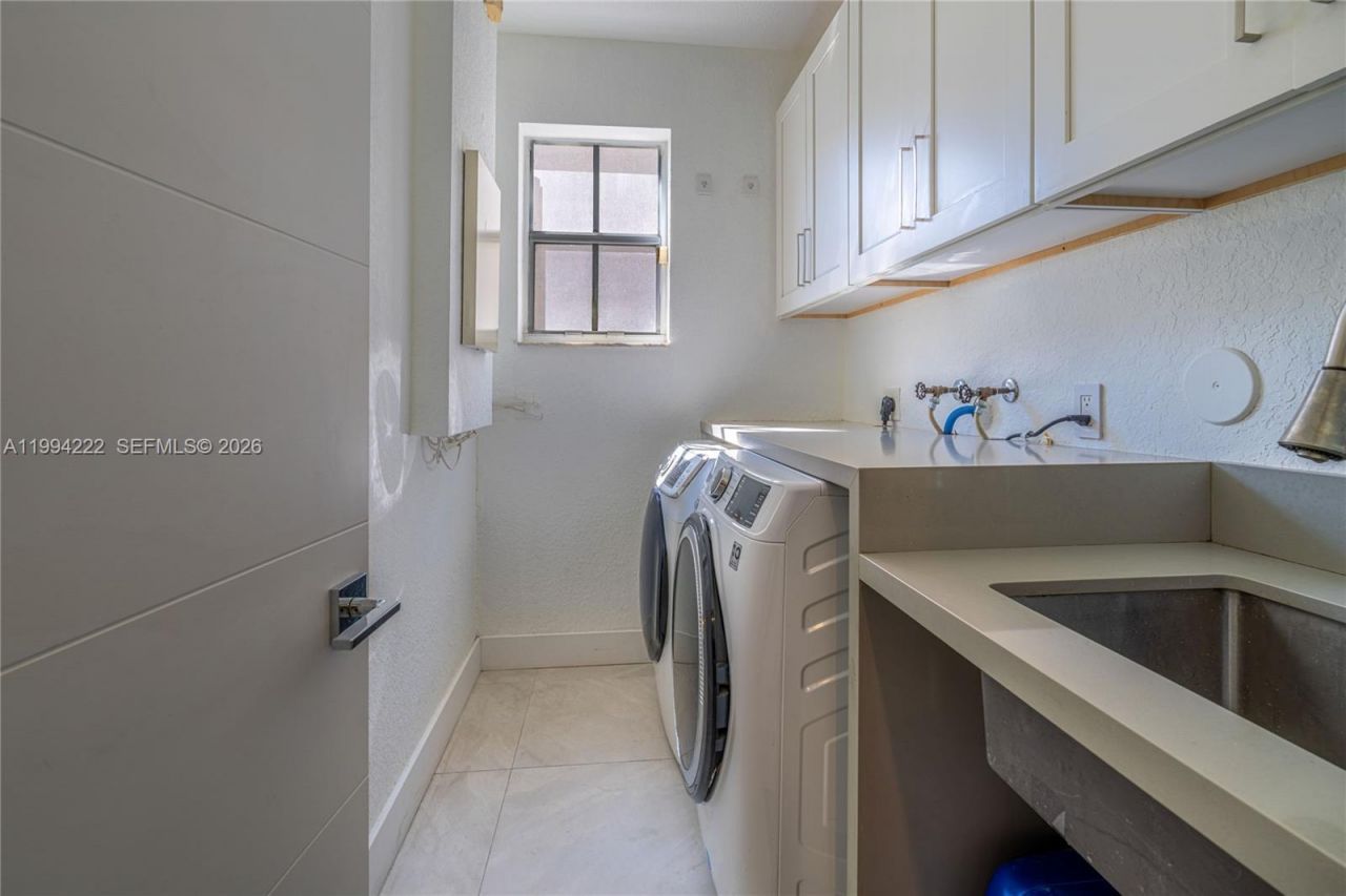 910 Sunflower Cir , Weston, FL 33327 Photo