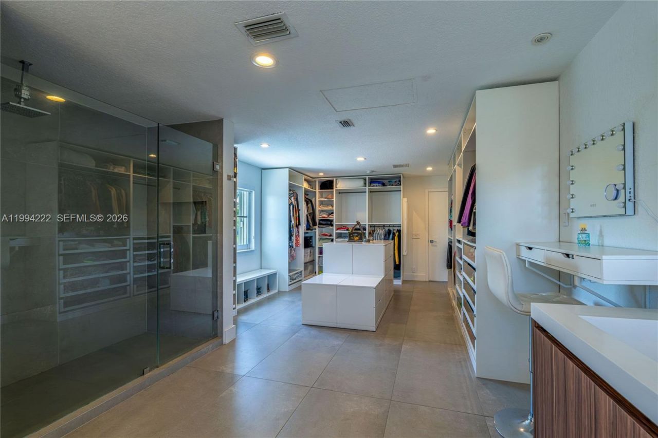 910 Sunflower Cir, Weston, FL 33327 Photo