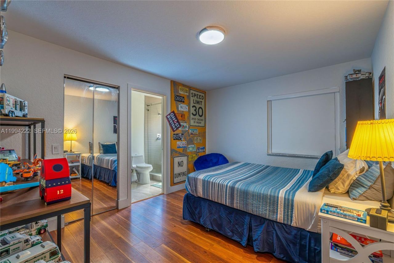 910 Sunflower Cir , Weston, FL 33327 Photo