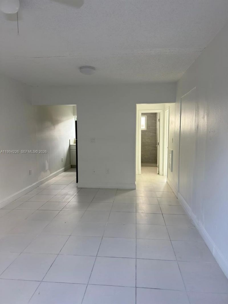 2622 NW 24th St , Unit 3B, Miami, FL 33142 Photo