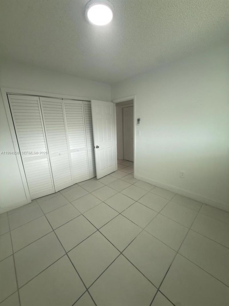 2622 NW 24th St, Unit 3B, Miami, FL 33142 Photo