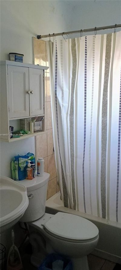 821 SW 11th St, Miami, FL 33129 Photo