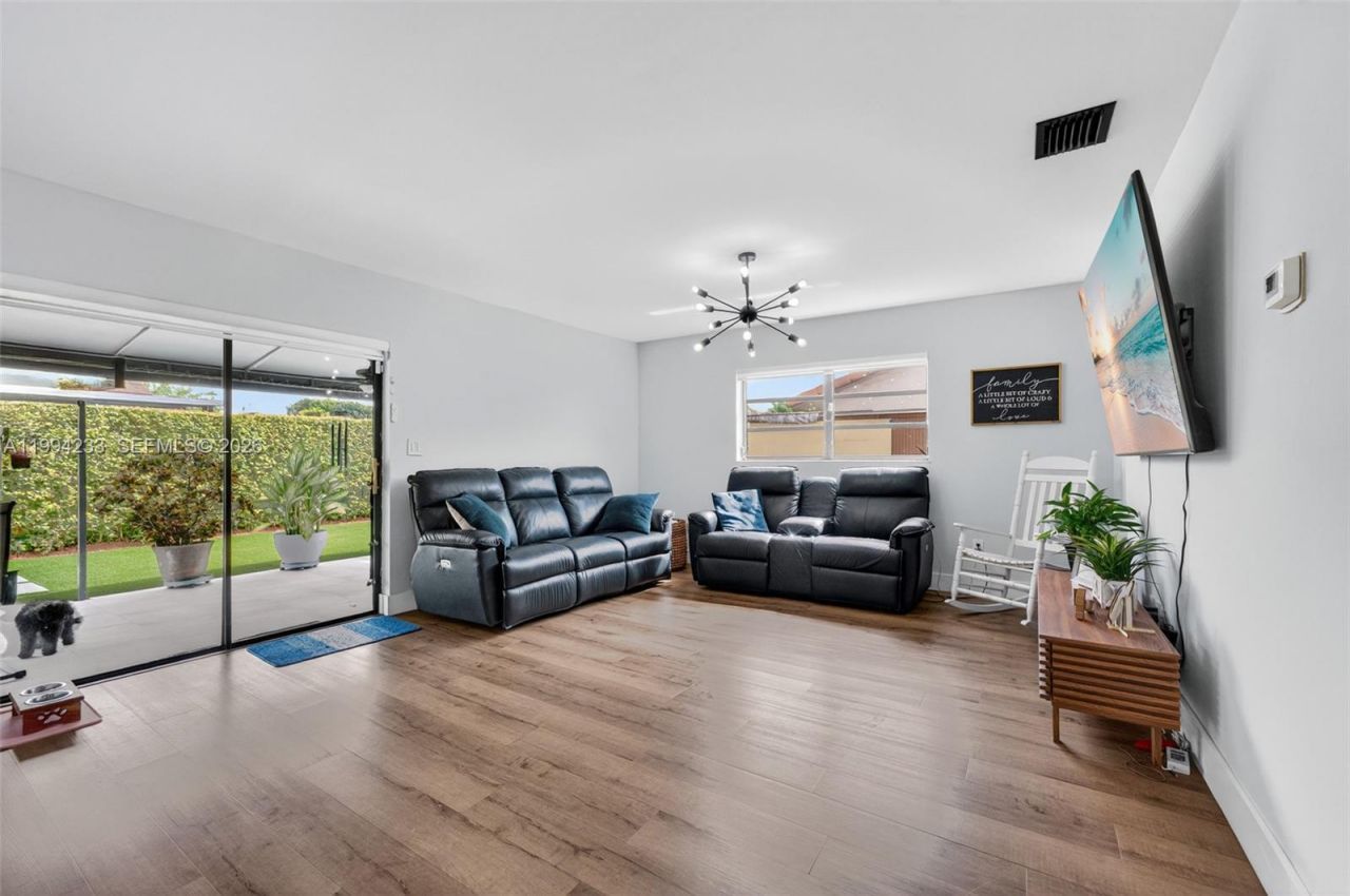 2385 SW 131st Pl , Unit NA, Miami, FL 33175 Photo