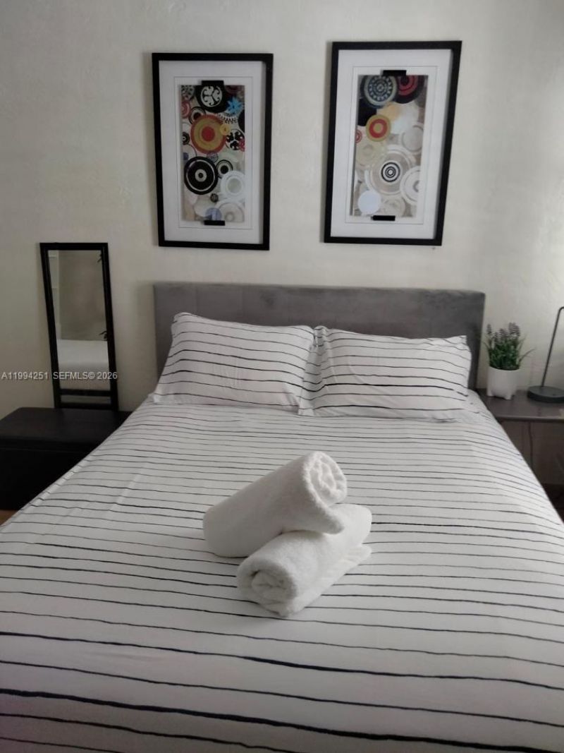 4015 Indian Creek Dr, Unit 302, Miami Beach, FL 33140 Photo