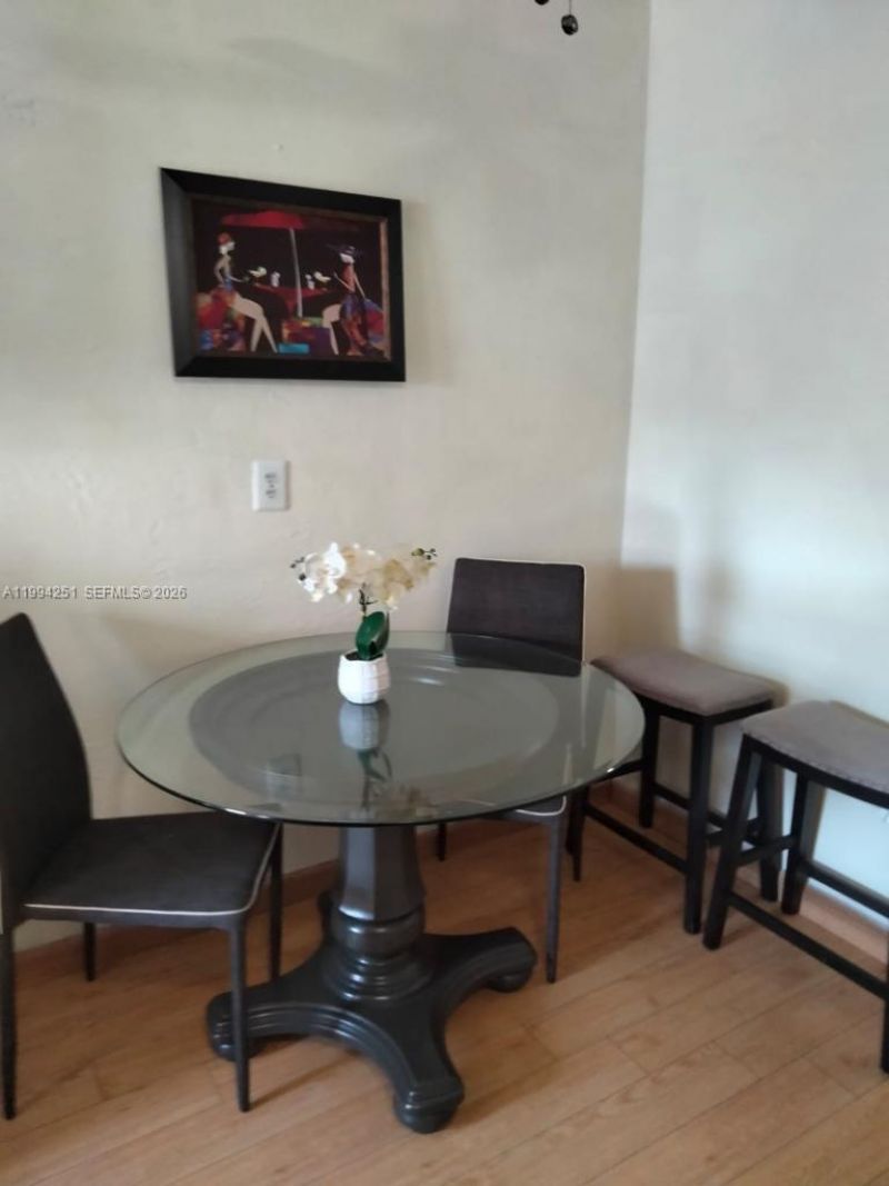 4015 Indian Creek Dr, Unit 302, Miami Beach, FL 33140 Photo