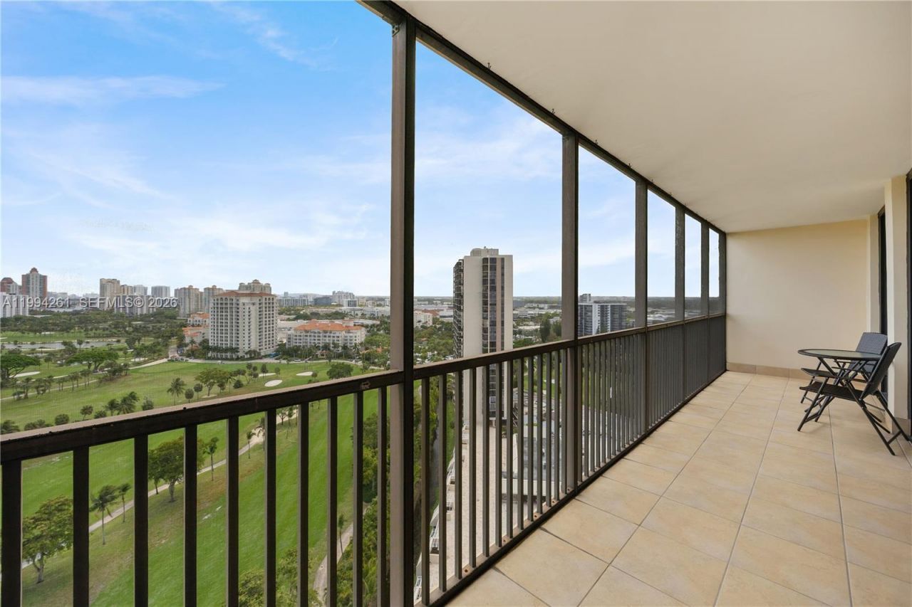 20379 W Country Club Dr, Unit 2236, Aventura, FL 33180 Photo