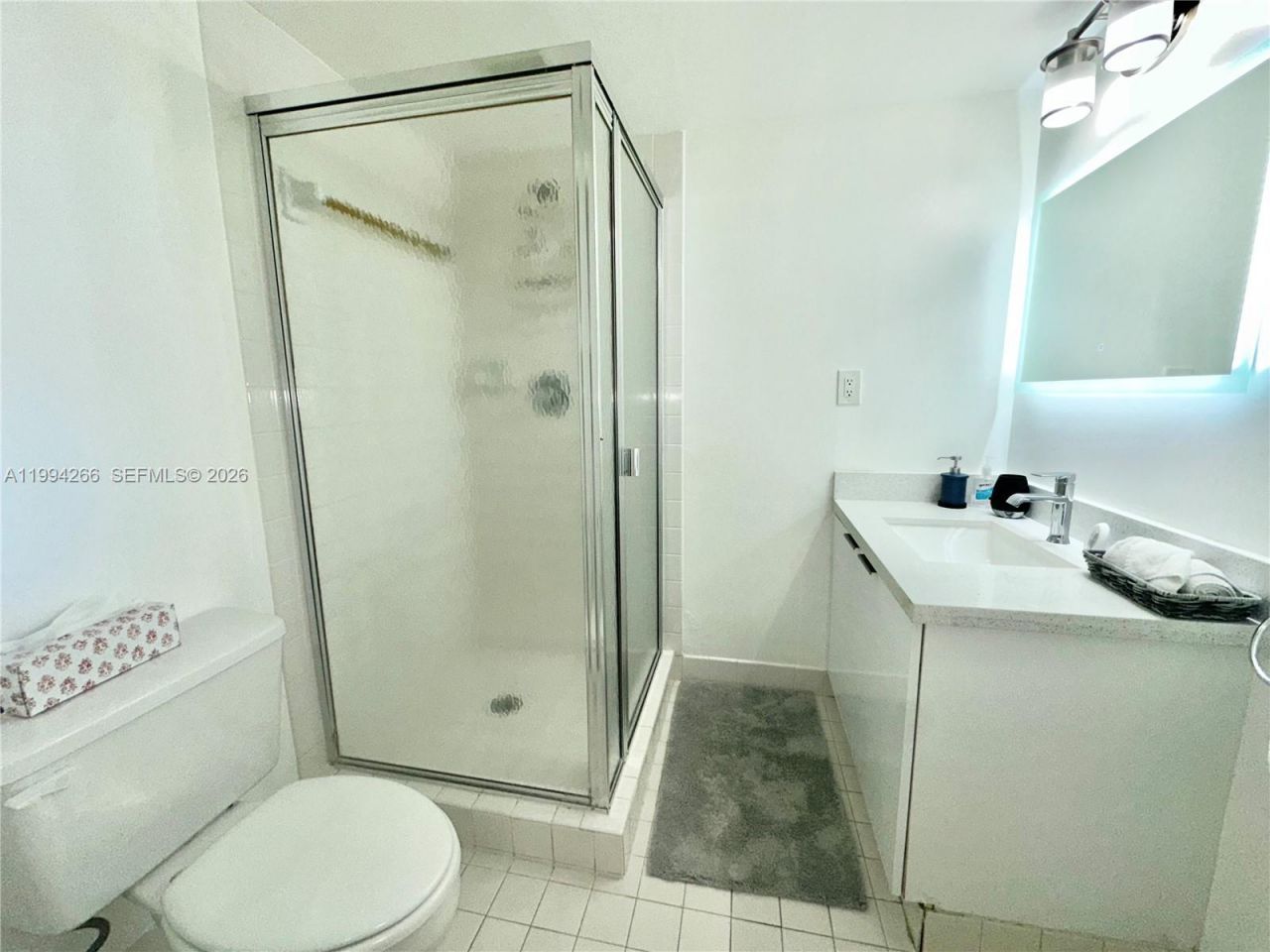 17801 N Bay Rd , Unit 513, Sunny Isles Beach, FL 33160 Photo