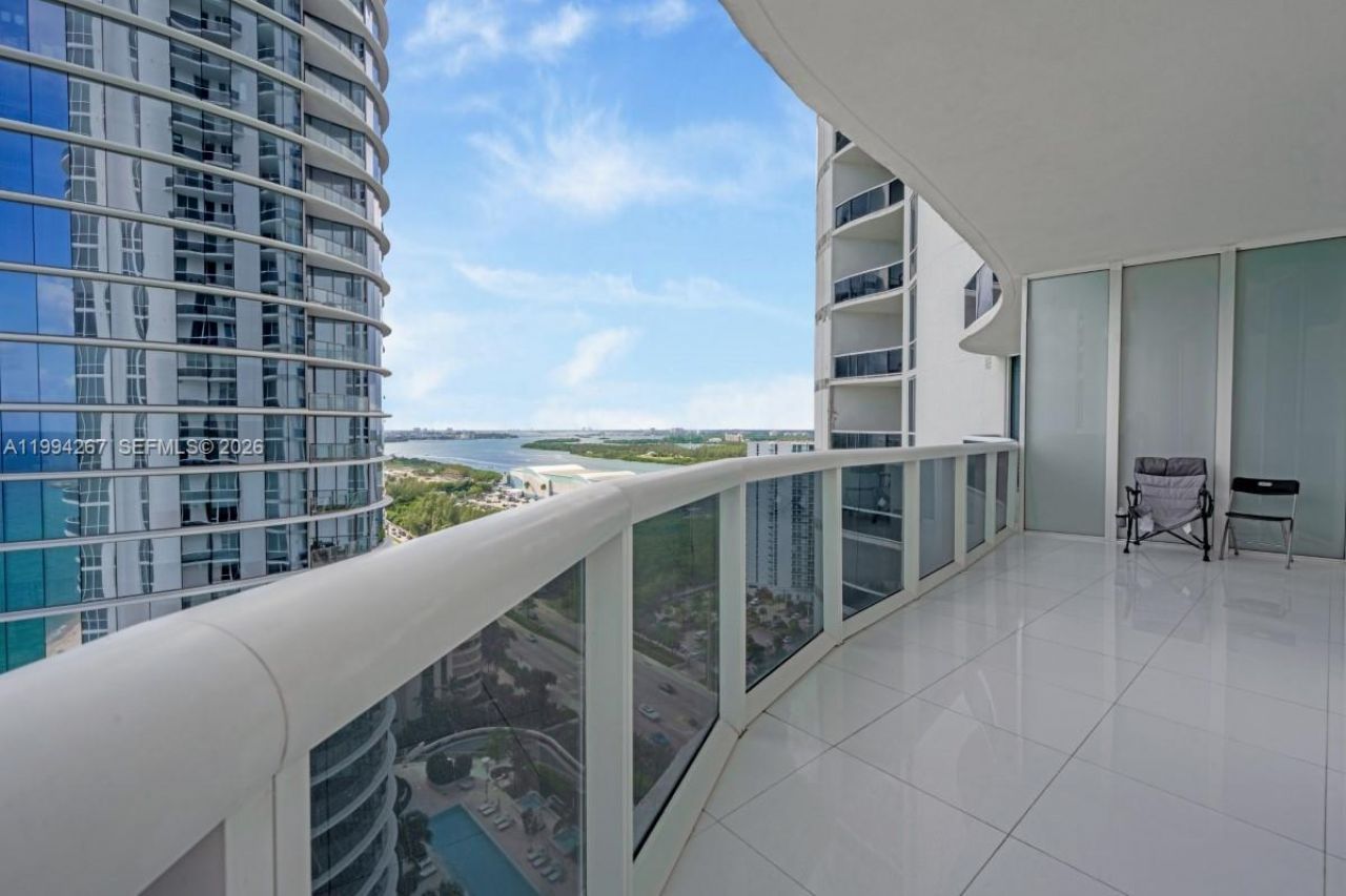 15811 Collins Ave , Unit 2002, Sunny Isles Beach, FL 33160 Photo