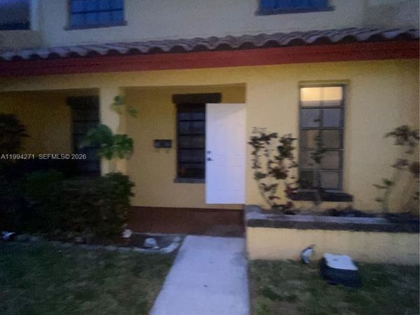 2627 NW 47th Ter , Unit 206, Lauderdale Lakes, FL 33313